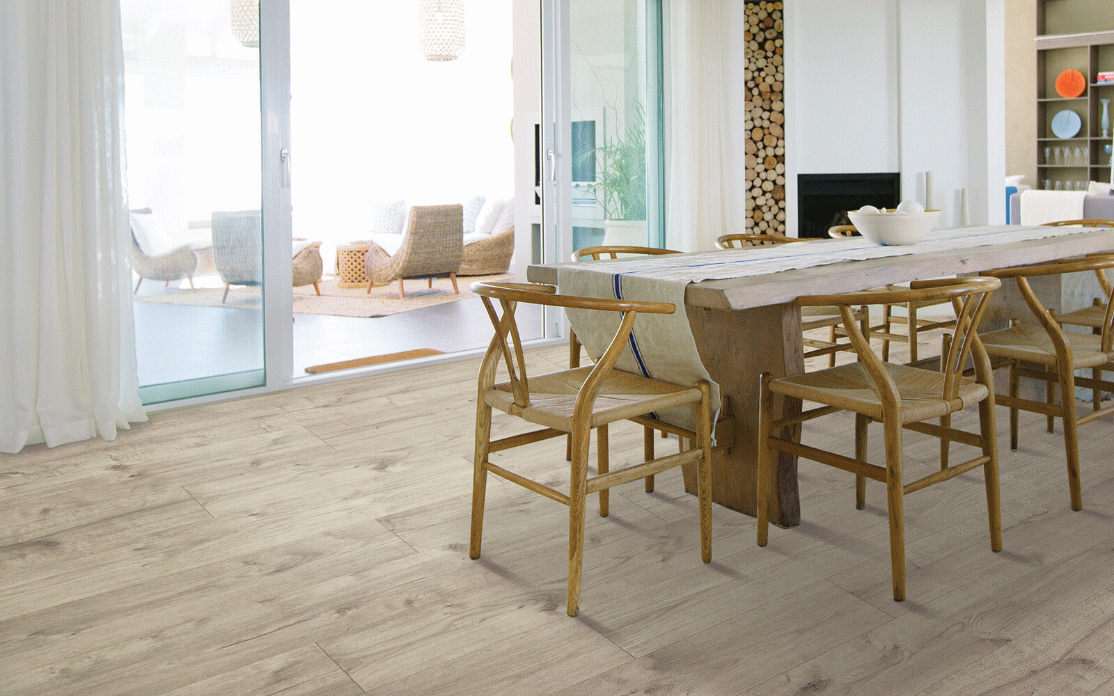 Laminate flooring for dining room | Leon Country Floors & More