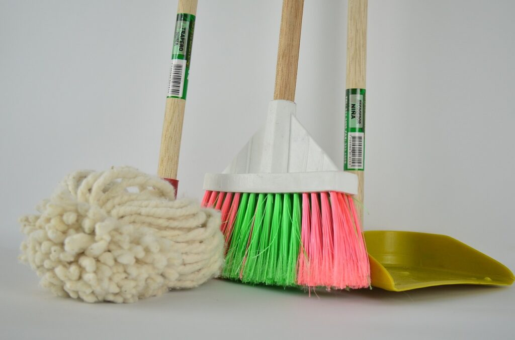 Cleaning supplies | Leon Country Floors & More